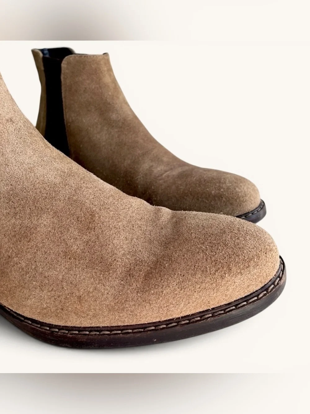 Franco Fortini Tan Suede Chelsea Boots Sleek Design